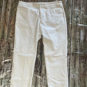 CHAPS White slacks SIZE 10